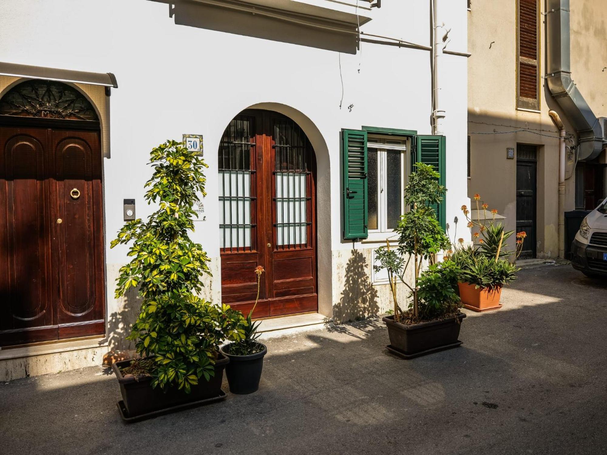 Umberto 25 Bed and Breakfast Santo Stefano di Camastra Esterno foto